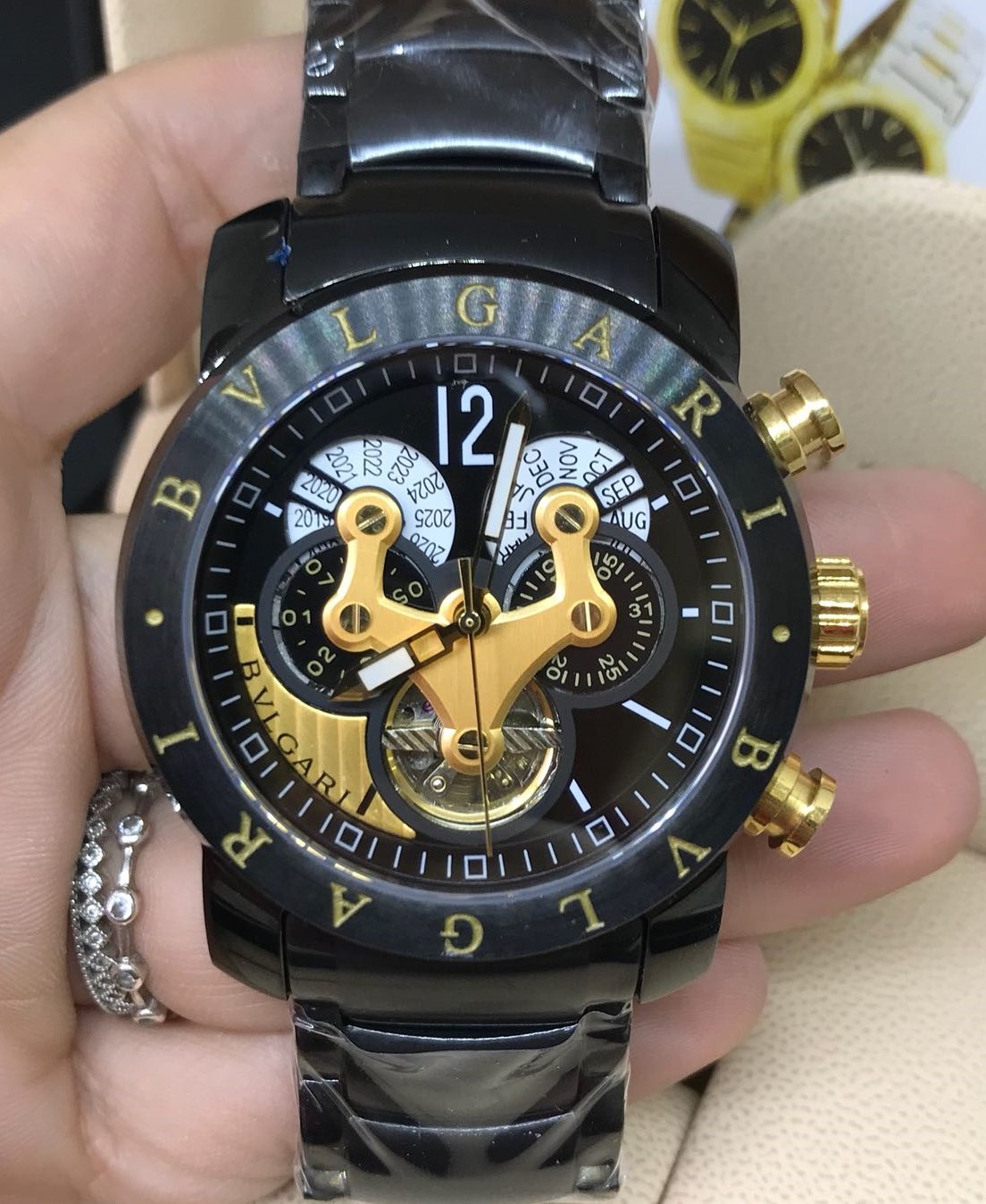 55 replica_relogio_bvlgari_hybrid